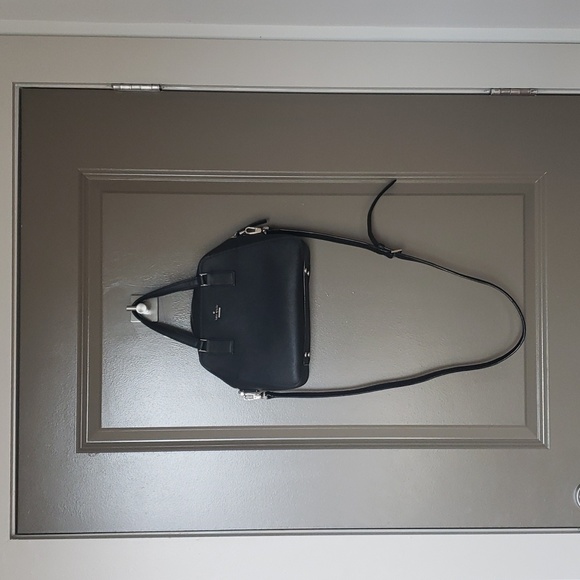 KATE SPADE cute black Purse handbag - Picture 3 of 7